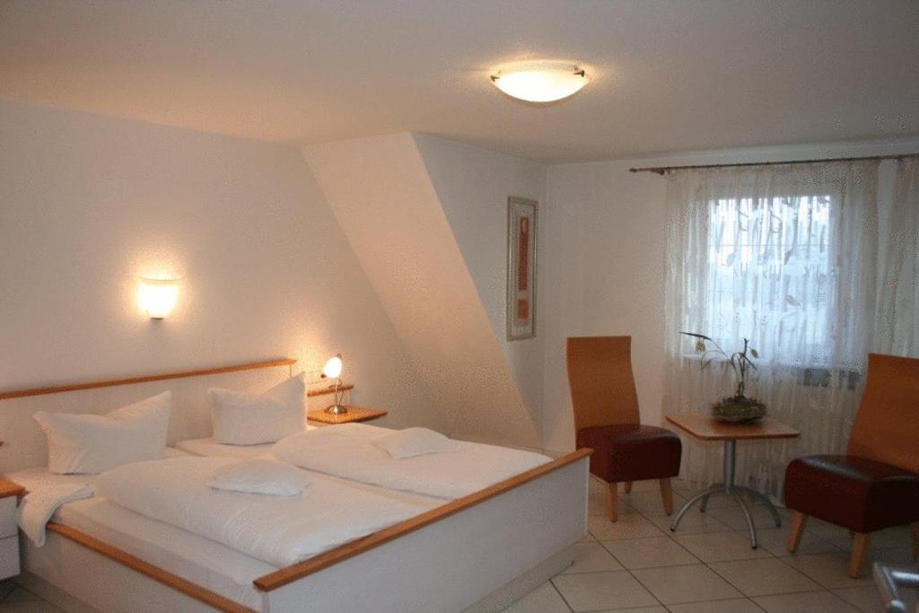 Landhotel Laube Heuweiler Zimmer foto